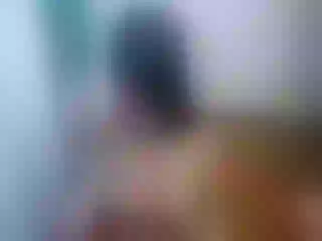 Live sex webcam photo for SUZZY23 #259845287