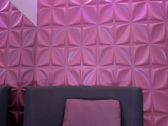 Live sex webcam photo for Andrea_T #263420152