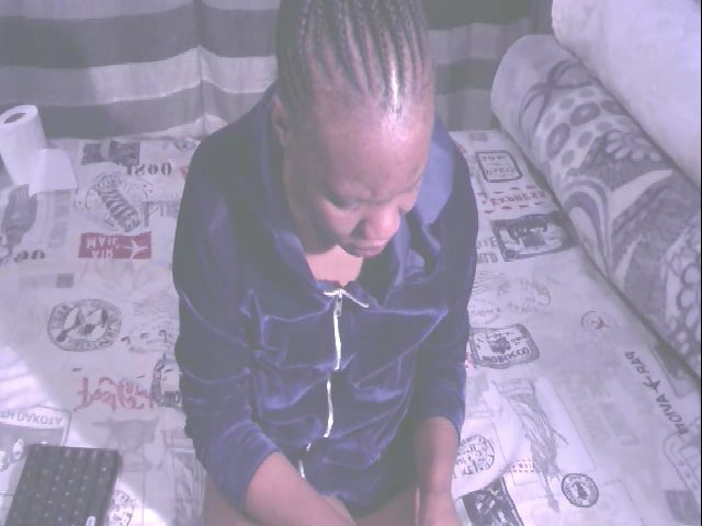 Live sex webcam photo for Sexybooty85 #259120574