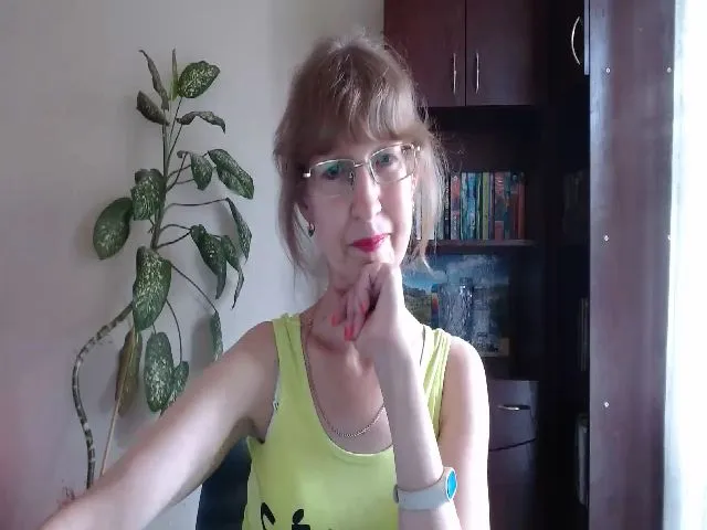 Live sex webcam photo for Superledystar #255951788