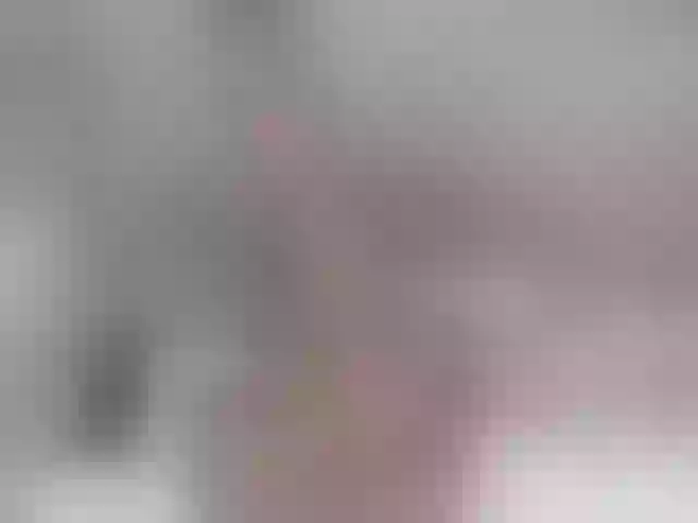 Live sex webcam photo for LauraCrystall #259337889