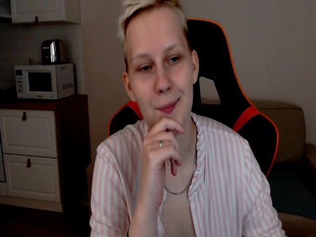 Live sex webcam photo for Oh_daisy #261645583