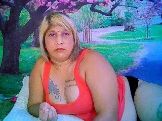 Live sex webcam photo for indianroxy #287933070