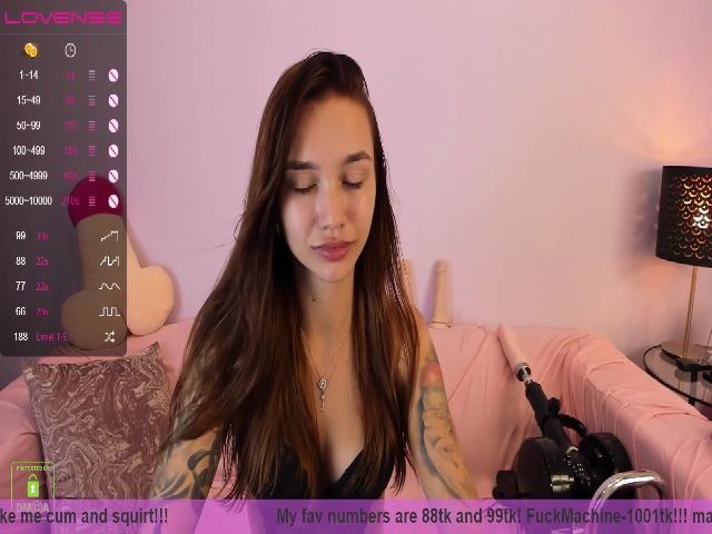 Live sex webcam photo for TeyaSunset #259241253