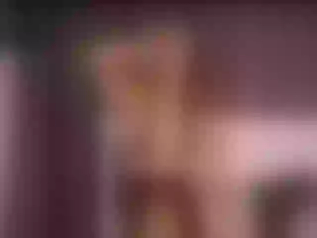 Live sex webcam photo for Tweetypie21 #264636678