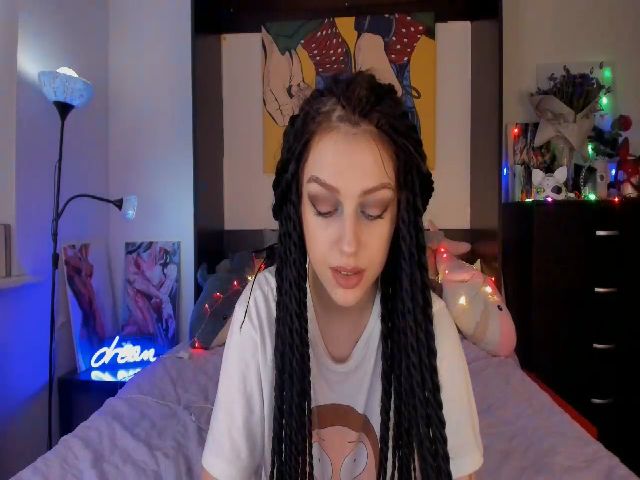 Live sex webcam photo for Holy_Michle #257950558