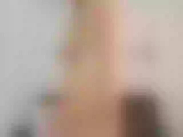 Live sex webcam photo for saracruz1 #258389355