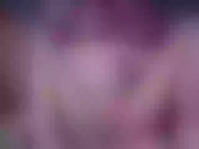 Live sex webcam photo for JuicyyAngel #241468662