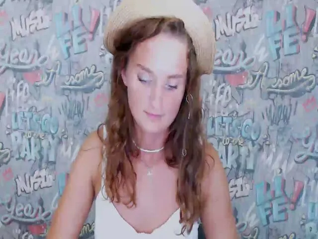 Live sex webcam photo for Felliciya #260778639