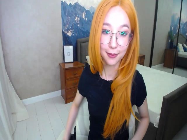 Live sex webcam photo for ComeToRelax #253875065