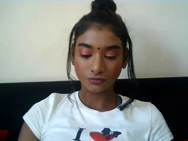 Live sex webcam photo for dirtyrissa69 #259860184