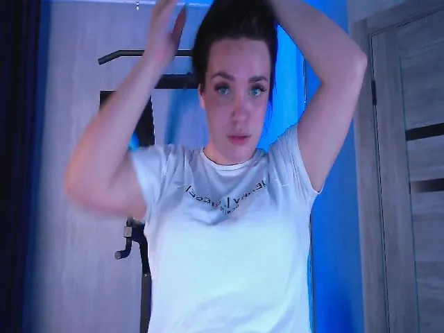 Live sex webcam photo for RosalieAnders #262748678