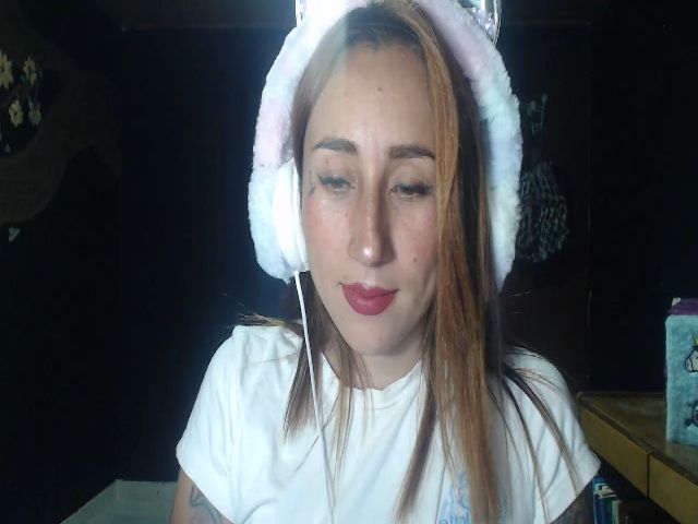 Live sex webcam photo for Scarlet_tatto #255494166