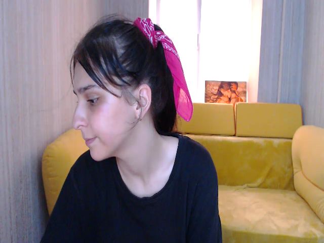 Live sex webcam photo for Areissa #255675815