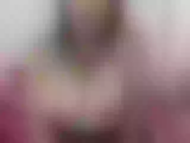 Live sex webcam photo for samantha-rock #241393399