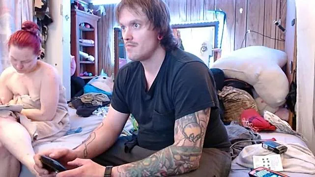 Live sex webcam photo for Throatfuckher88 #241976132