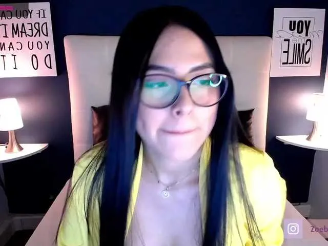 Live sex webcam photo for ZoeBolton #249595645
