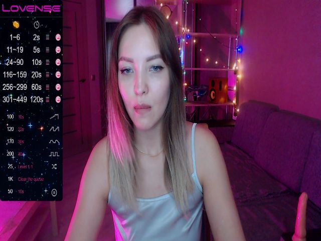 Live sex webcam photo for Rouz_Fox #262688818