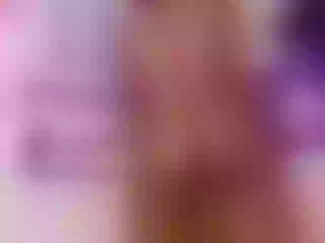 Live sex webcam photo for LuciaKlein #241112201