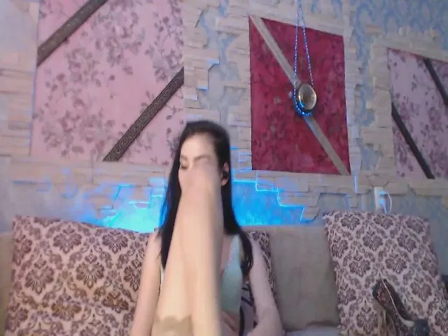 Live sex webcam photo for Tinellia #256168838