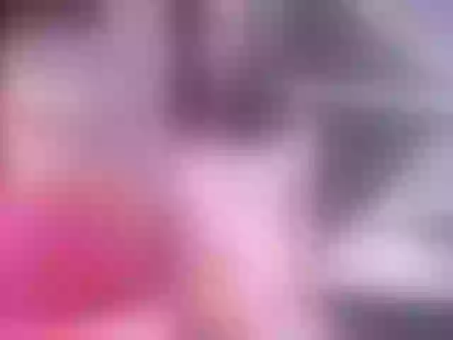 Live sex webcam photo for Sun-kissed1 #241157128