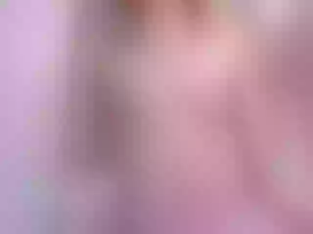 Live sex webcam photo for EmmaSiff #257590800