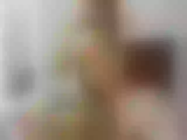 Live sex webcam photo for LittleRed2u #254274026