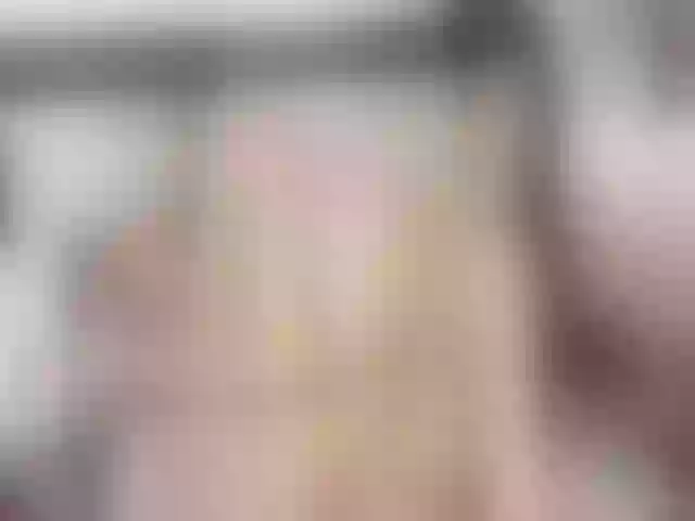 Live sex webcam photo for Elliza717 #254650403