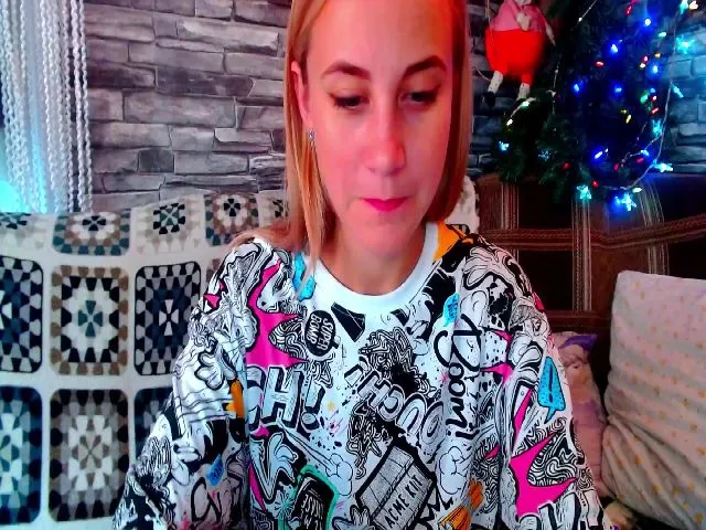 Live sex webcam photo for KitnisEverdin #257949466