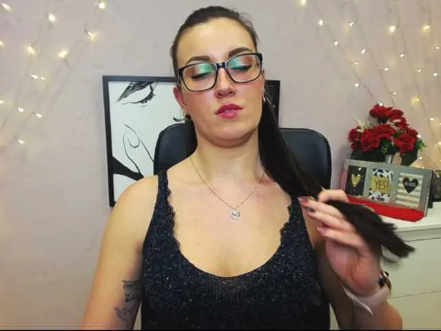 Live sex webcam photo for amandaBURN #241035103