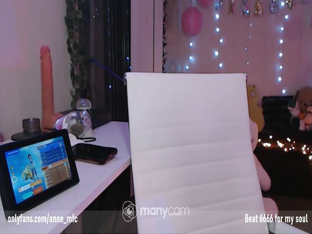 Live sex webcam photo for Anne_mfc #259111049