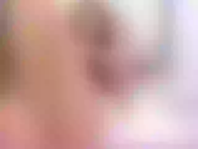 Live sex webcam photo for CarolaSallow #245953171
