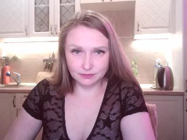 Live sex webcam photo for JaneGrey111 #262291089