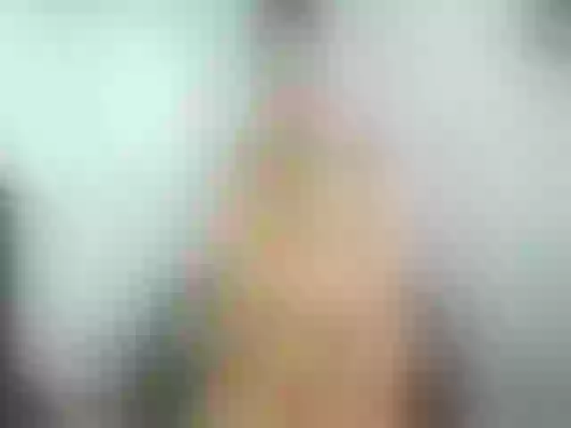 Live sex webcam photo for DollErotic69 #258397325