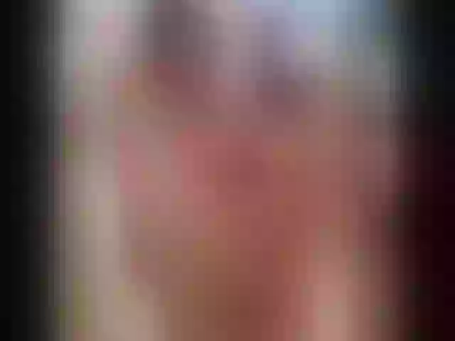 Live sex webcam photo for Adrianna__ #261905460