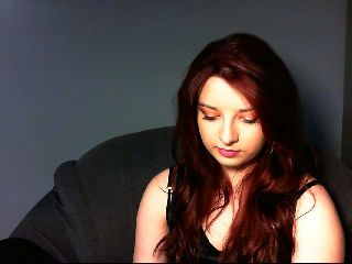 Live sex webcam photo for VirginLuna18 #252002885