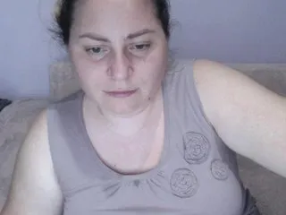 Live sex webcam photo for candycream74 #240575395