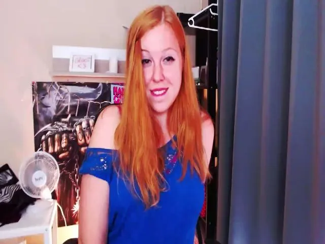Live sex webcam photo for HottieAlma #253398898