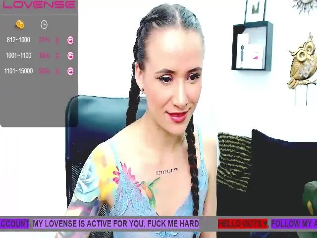 Live sex webcam photo for Avaa22_ #258860691