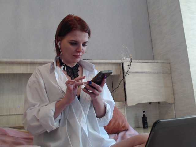 Live sex webcam photo for Verahairy #241269641