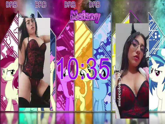 Live sex webcam photo for Melanie12_ #260423184