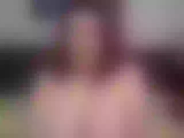 Live sex webcam photo for Loraynne #241319323