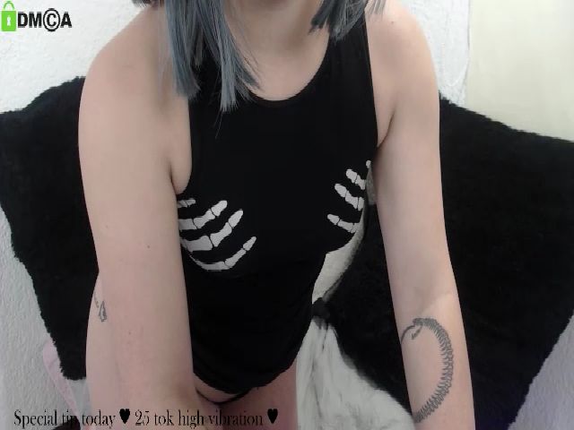 Live sex webcam photo for lexa_peach #254239502