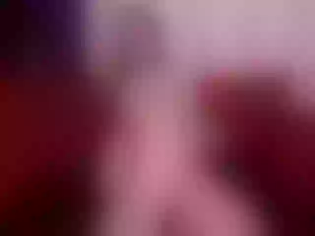 Live sex webcam photo for GiannaGoldx #255904873