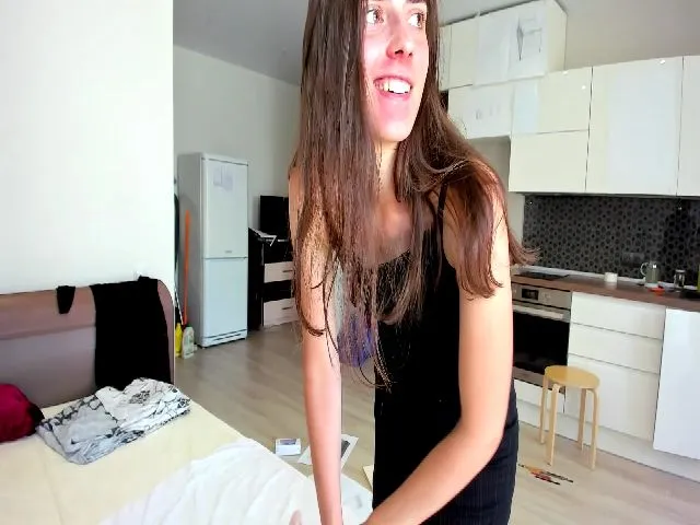 Live sex webcam photo for OwlEmmy #252744231