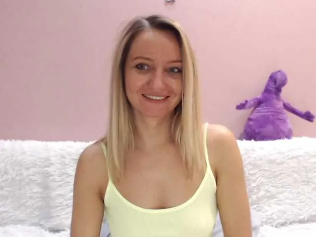 Live sex webcam photo for Gamora- #241081720