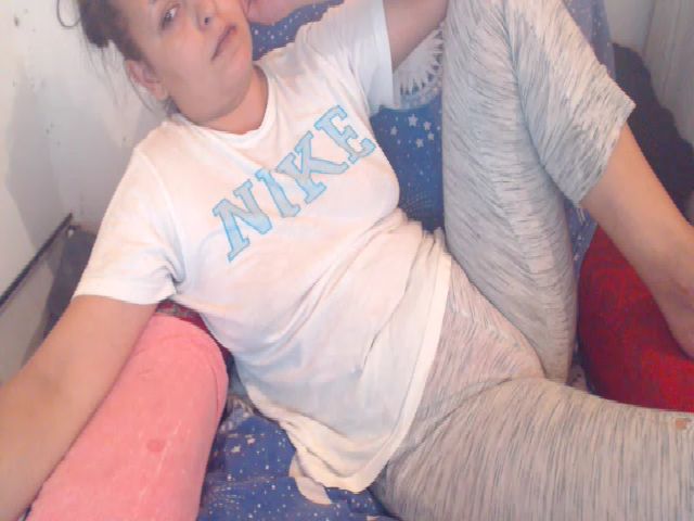 Live sex webcam photo for Carlastar00 #261854597