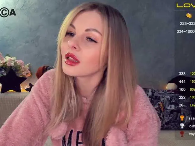 Live sex webcam photo for LiluDallass #287915507