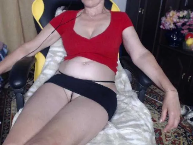 Live sex webcam photo for lindaledi #249656108