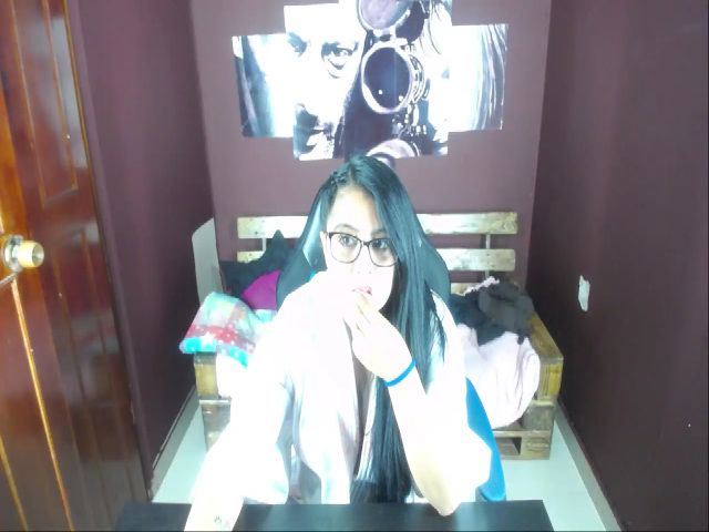 Live sex webcam photo for Hana_cute #254915609